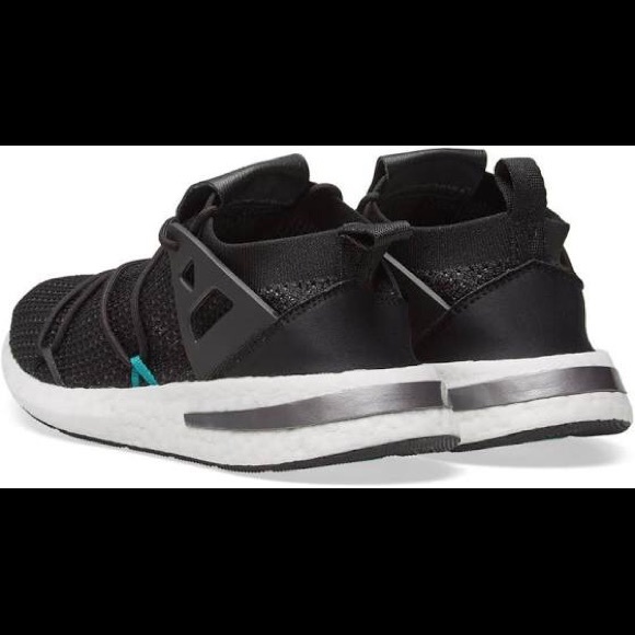 ADIDAS ORIGINALS Arkyn Boosted Primeknit Sneaker - Picture 3 of 8